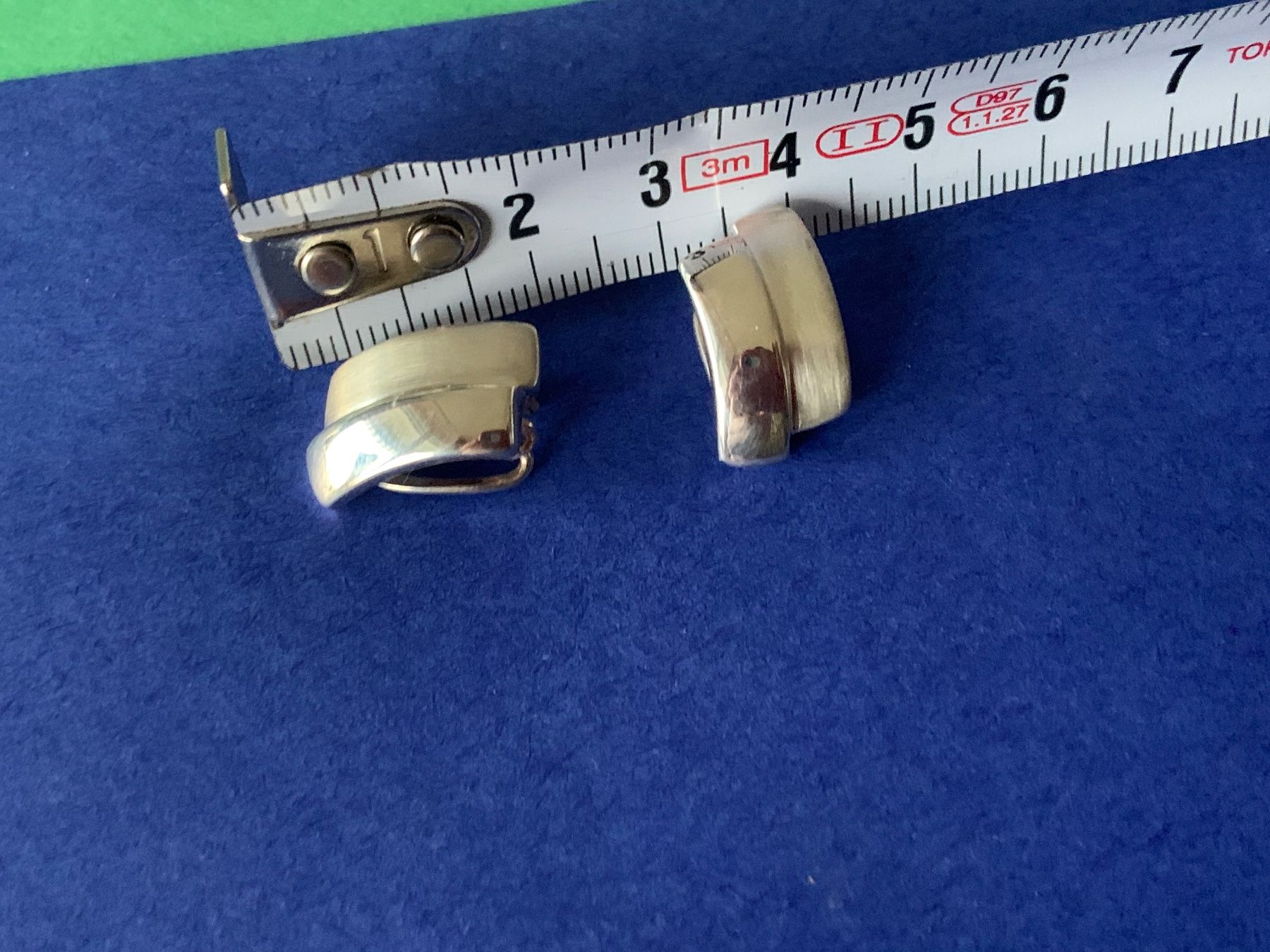 Orecchini pendenti & Orecchini a lobo: Ohrenclips matt-glänzend (silber) – Usato da Laufen venduto da Bellebellezza 4