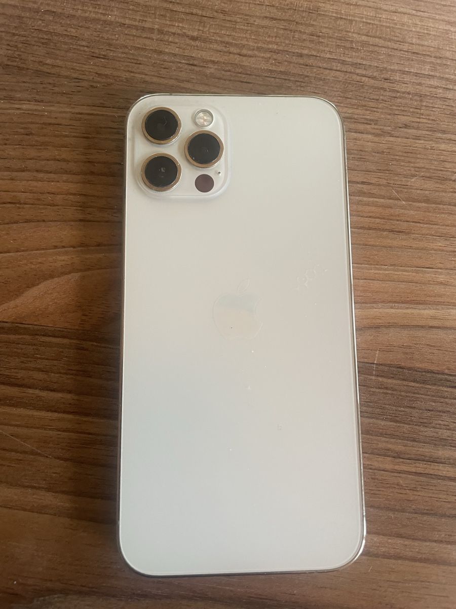 Apple Telefoni cellulari / Smartphones: Iphone 12 pro 128GB – Usato da Hergiswil NW venduto da natejuke