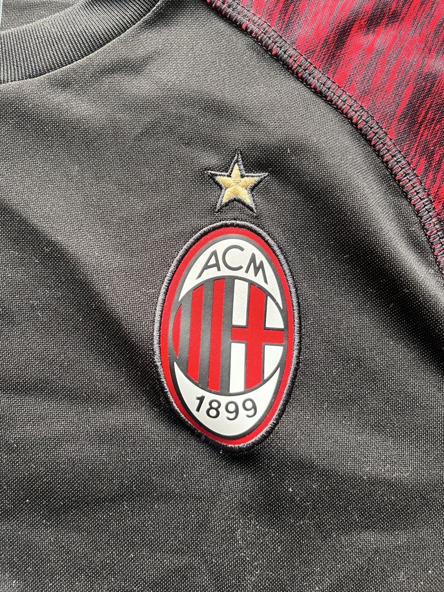 Canottiere & Pantaloni: Ac Milan trikot gebraucht – Usato da Birmenstorf AG venduto da z1k 1