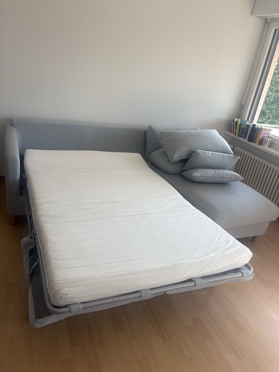 Sofas: 3-er-Bettsofa mit Réclamiere – D'occasion à Küsnacht ZH par julia22289 3