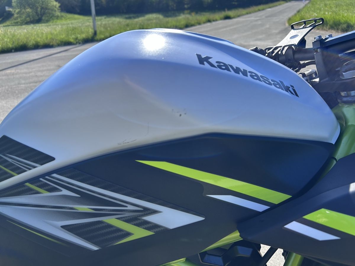 Kawasaki Strasse: Kawasaki Z125 – Gebraucht aus Rickenbach SO von sophia.f 9
