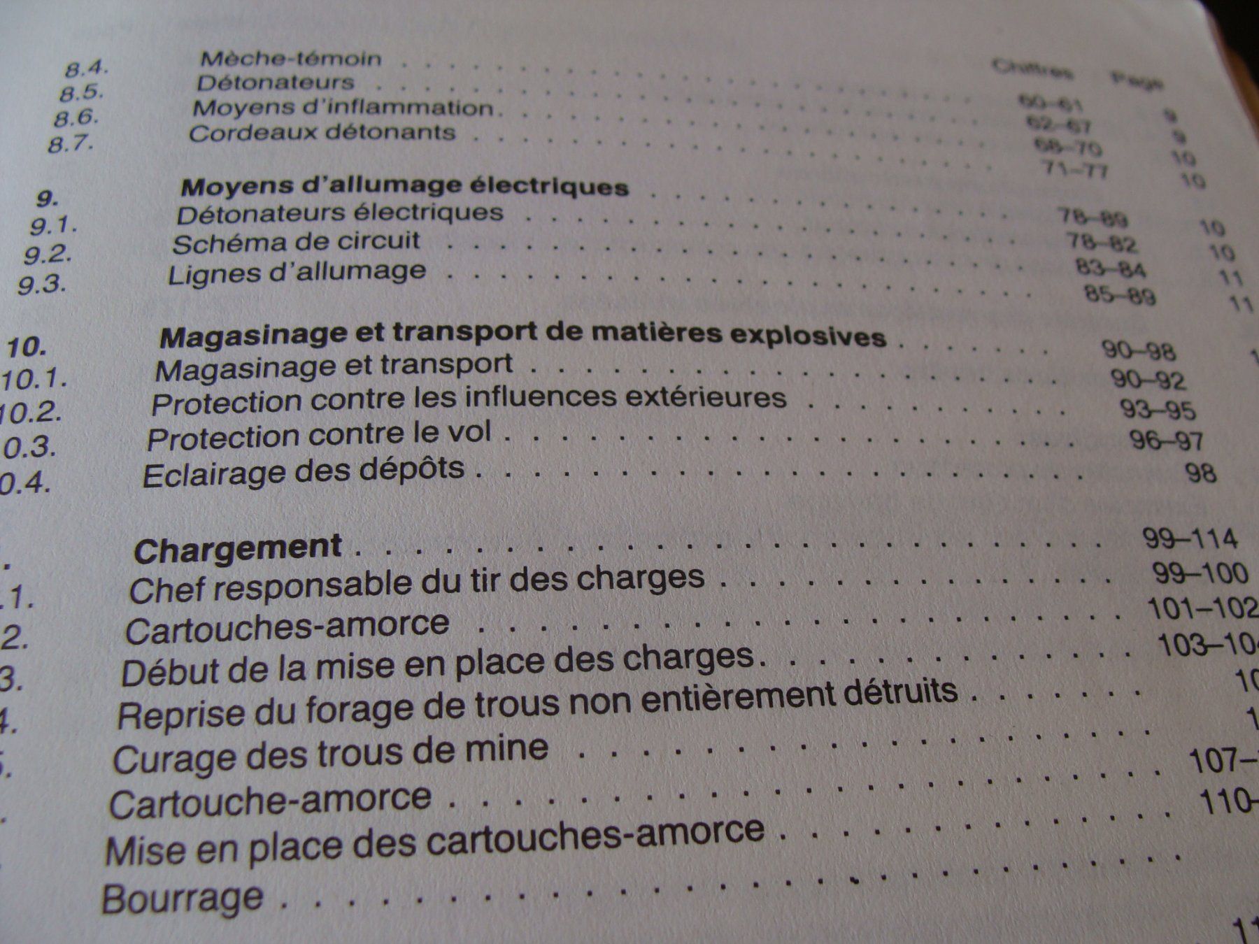 Schweizer Armee Armi bianche: Prescriptions de sécurité concernat l'emploi des explosifs – Usato da Cuarny venduto da hen_g7hn 3