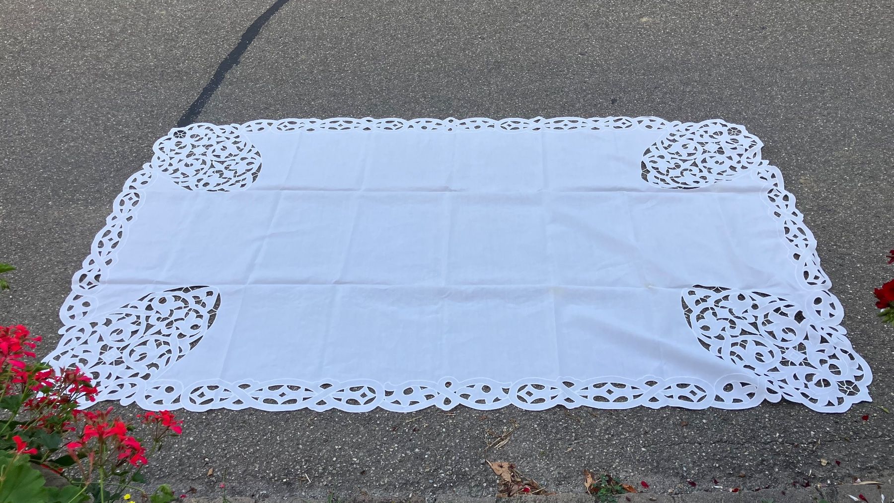 Altra biancheria da tavola: Nappe ancienne 220 cm Tischdecke – Usato da St-Cierges venduto da LeRegain 1