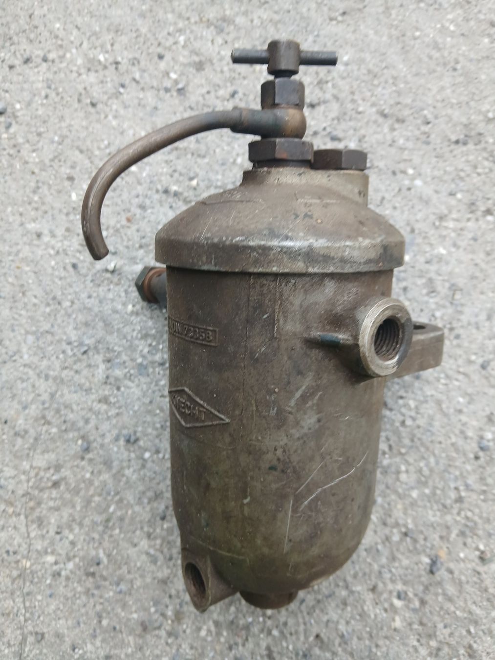 Traktoren: Dieselfilter klein zu Oldtimer Traktoren – Gebraucht aus Landquart von Tractospeed01