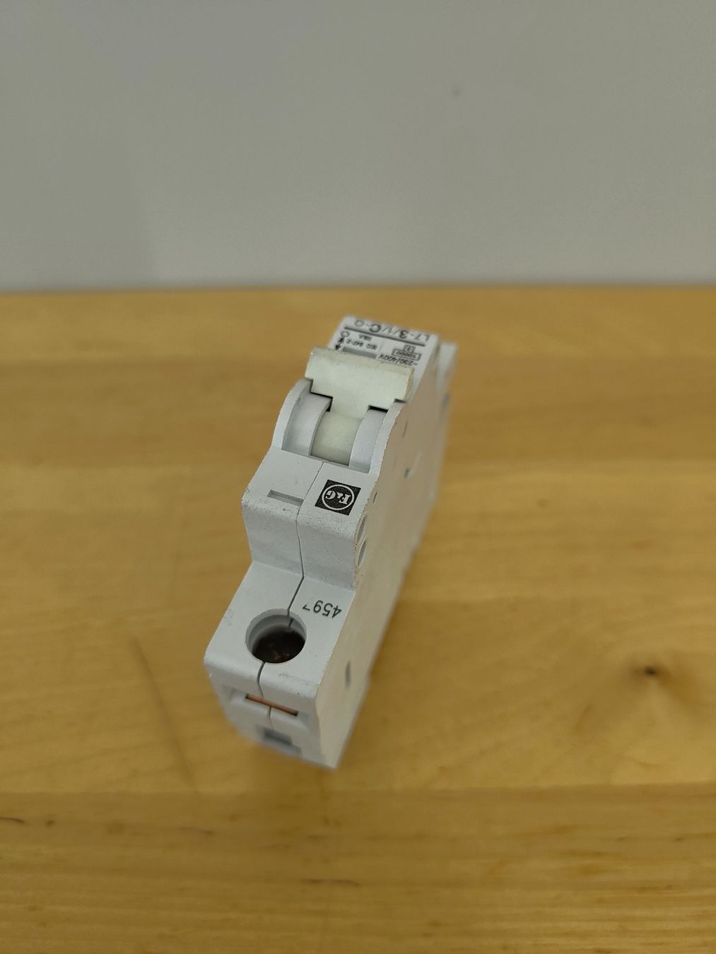Elektronikbauteile: F&G Sicherung C 3A 1000/3 – Gebraucht aus Emmenbrücke von BlSi 1
