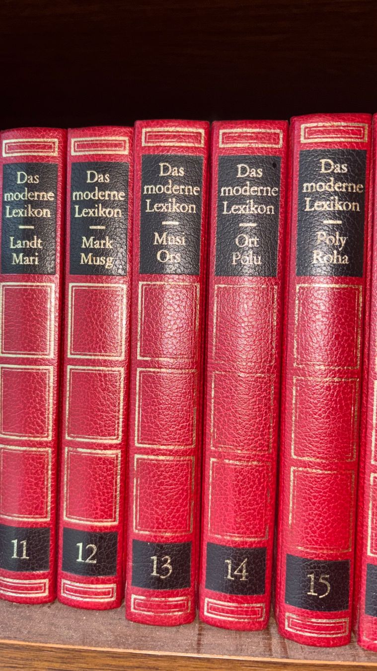 Libri: Grosse rote Lexikon-Sammlung - 25 Baende – Usato da Balsthal venduto da wasserente 4