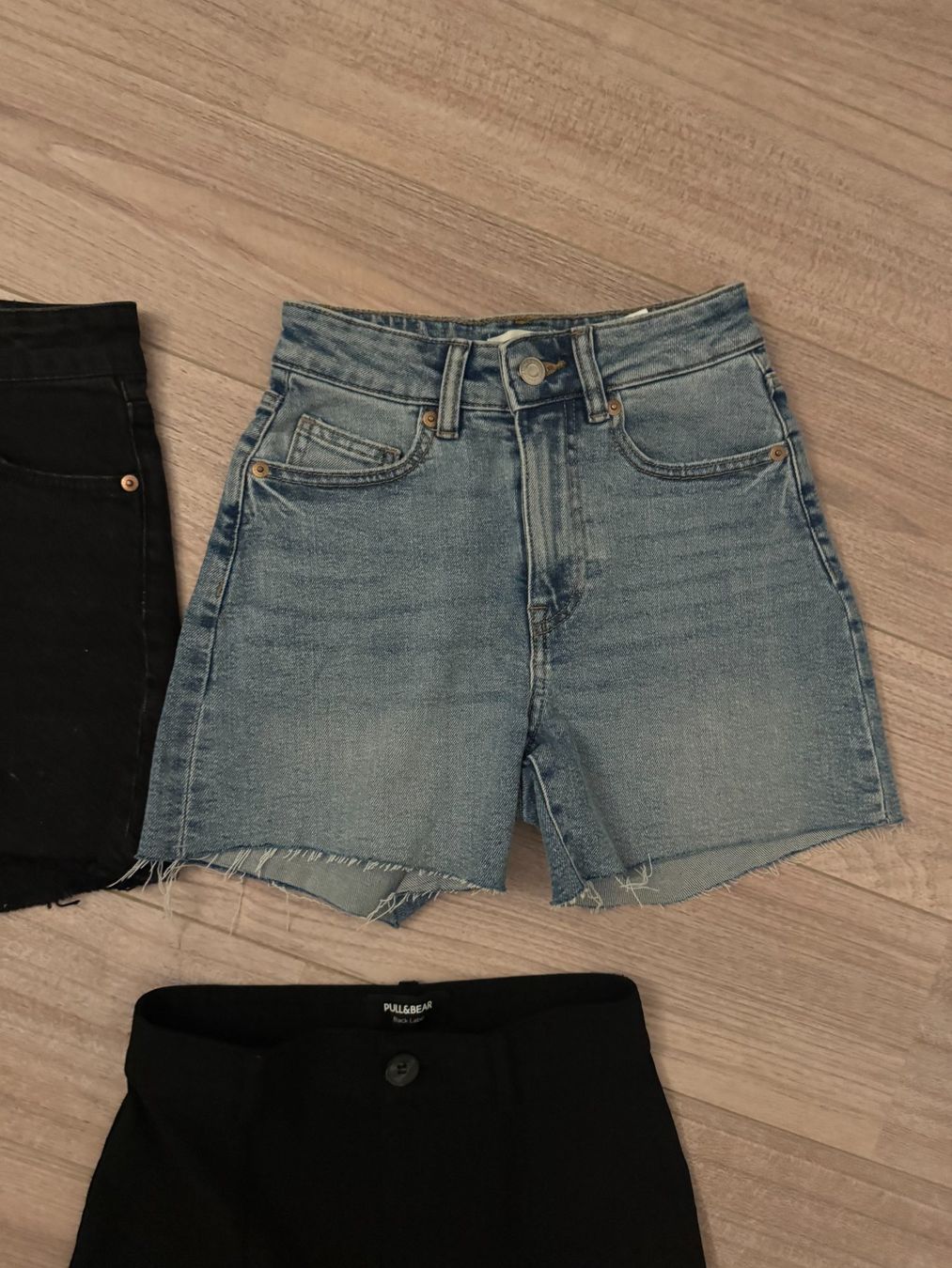 Lotti di vestiti: 4 Stk. Hosen-Set Gr. XS/32 – Usato da Bonstetten venduto da VCLS 4