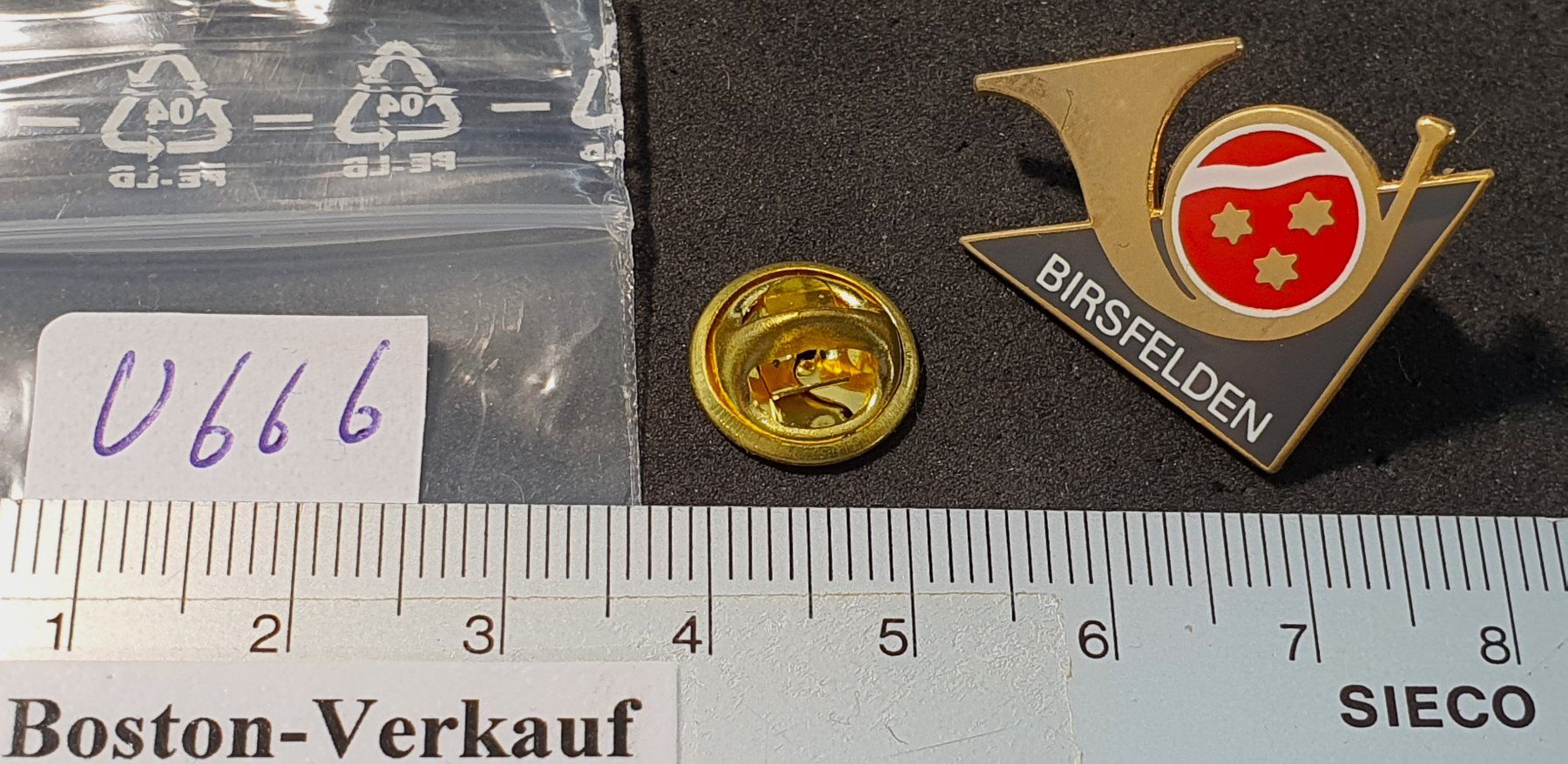 Placchette & Badge: U666 - Pin Birsfelden Posthorn – Usato da Reinach BL venduto da Boston-Verkauf 1