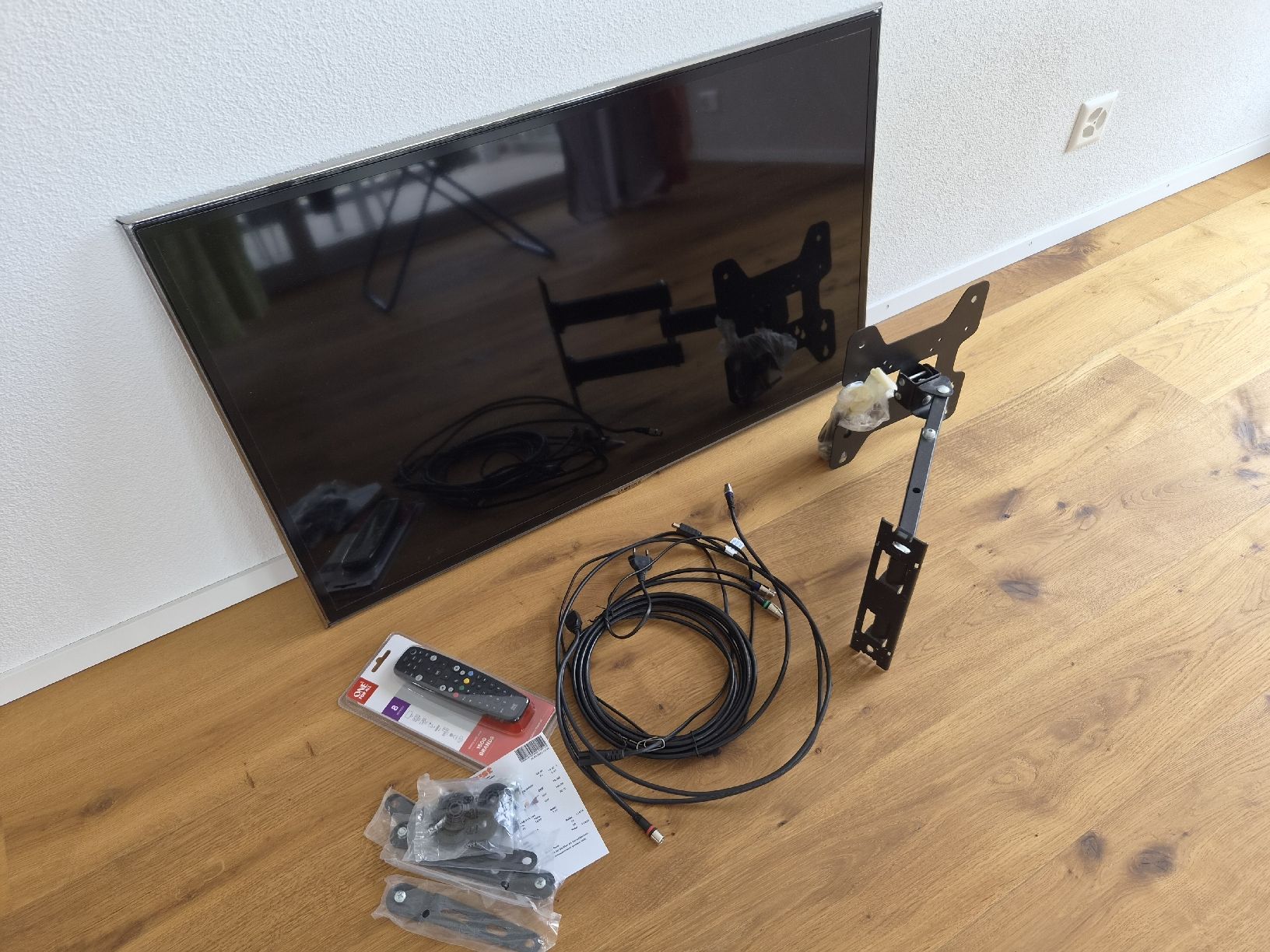 Fernseher: TV Flachbildfernseher – Gebraucht aus Hohenrain von mei_7mrw 1