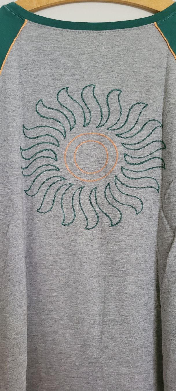 Burton T-shirt: Burton T-Shirt – Usato da Neftenbach venduto da lifestyle_tp5m 2
