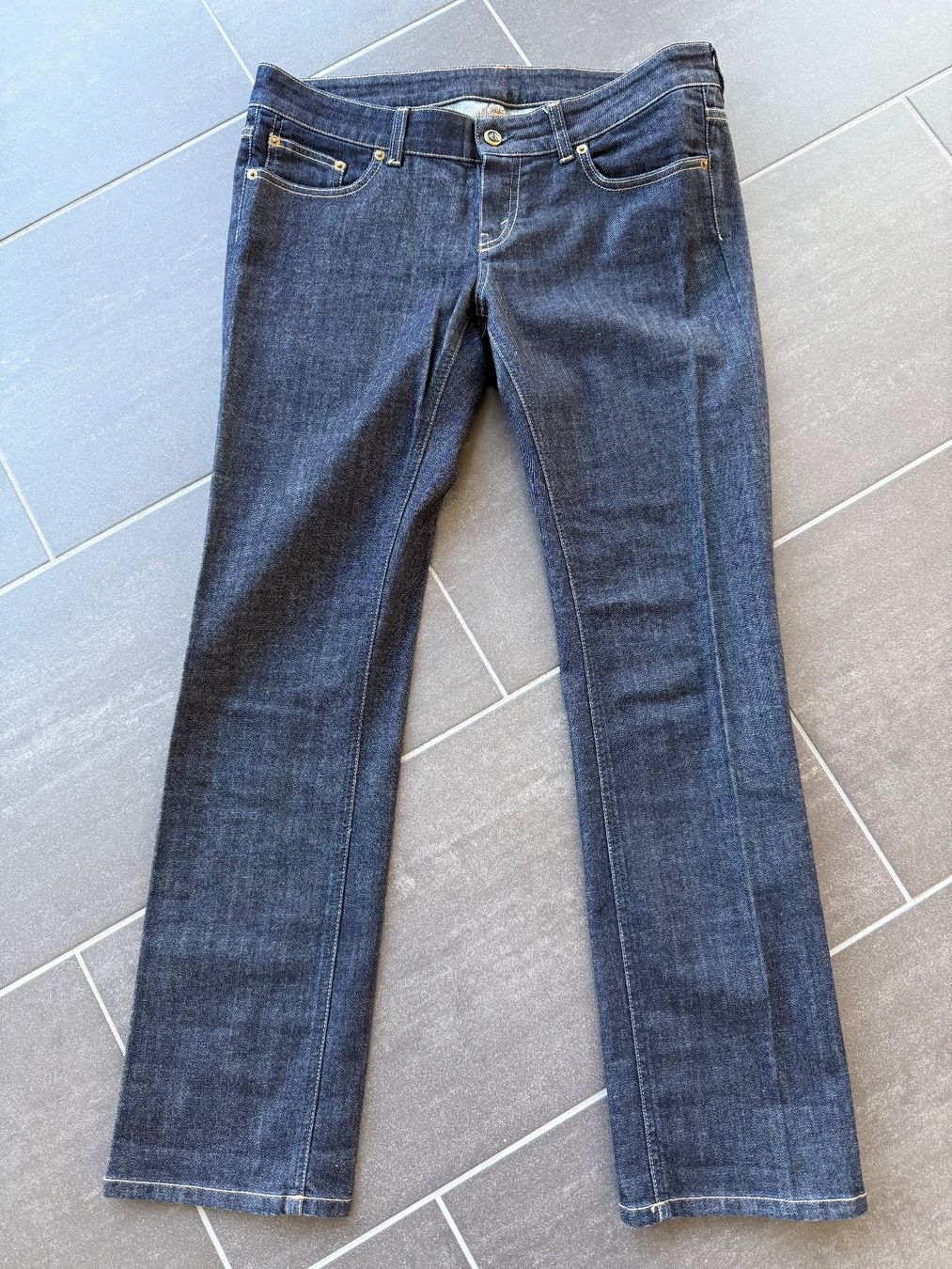 Celine Jeans: Jeans Celine Grösse 42 – Nuovo (secondo la descrizione) da Uster venduto da mulaina