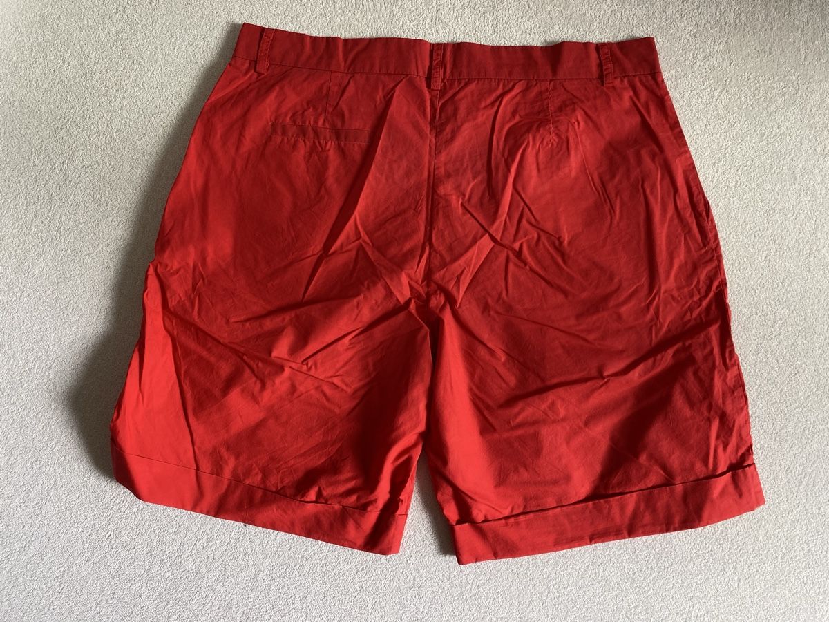 Pantaloni: Short rouge | Taille M – Usato da geneve venduto da cey_5ywd 2