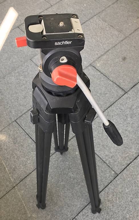 Kamera: Foto-Stativ – Gebraucht aus Luzern von rit_5tcl 1