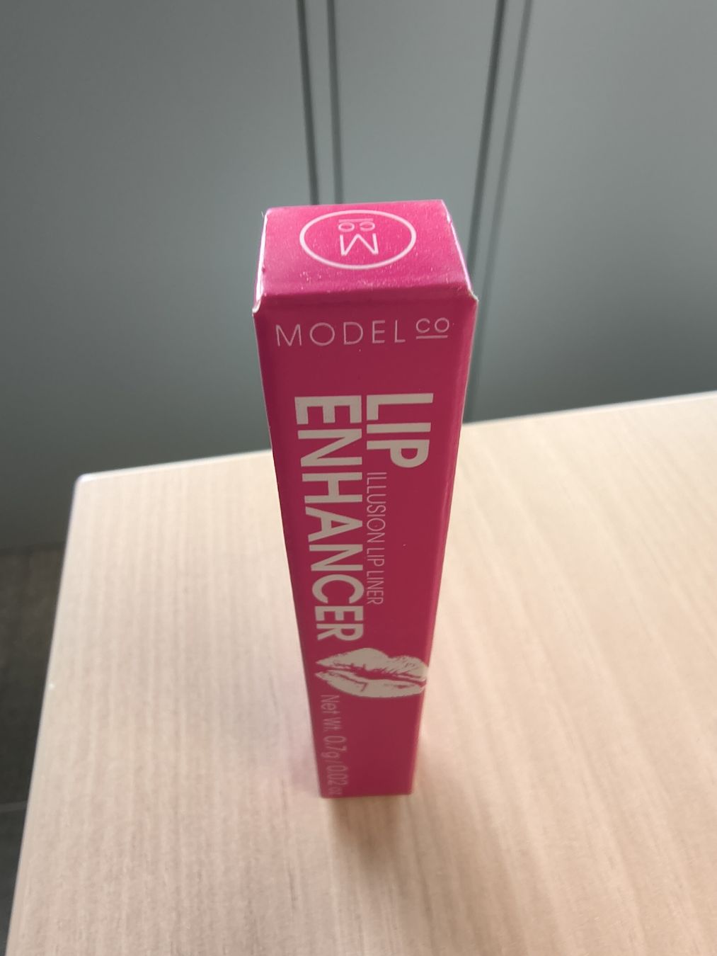 Make-up: Illusion Lip liner, Lip Enhancer ModelCo – Neu und originalverpackt aus Genève von Brachiopode 4