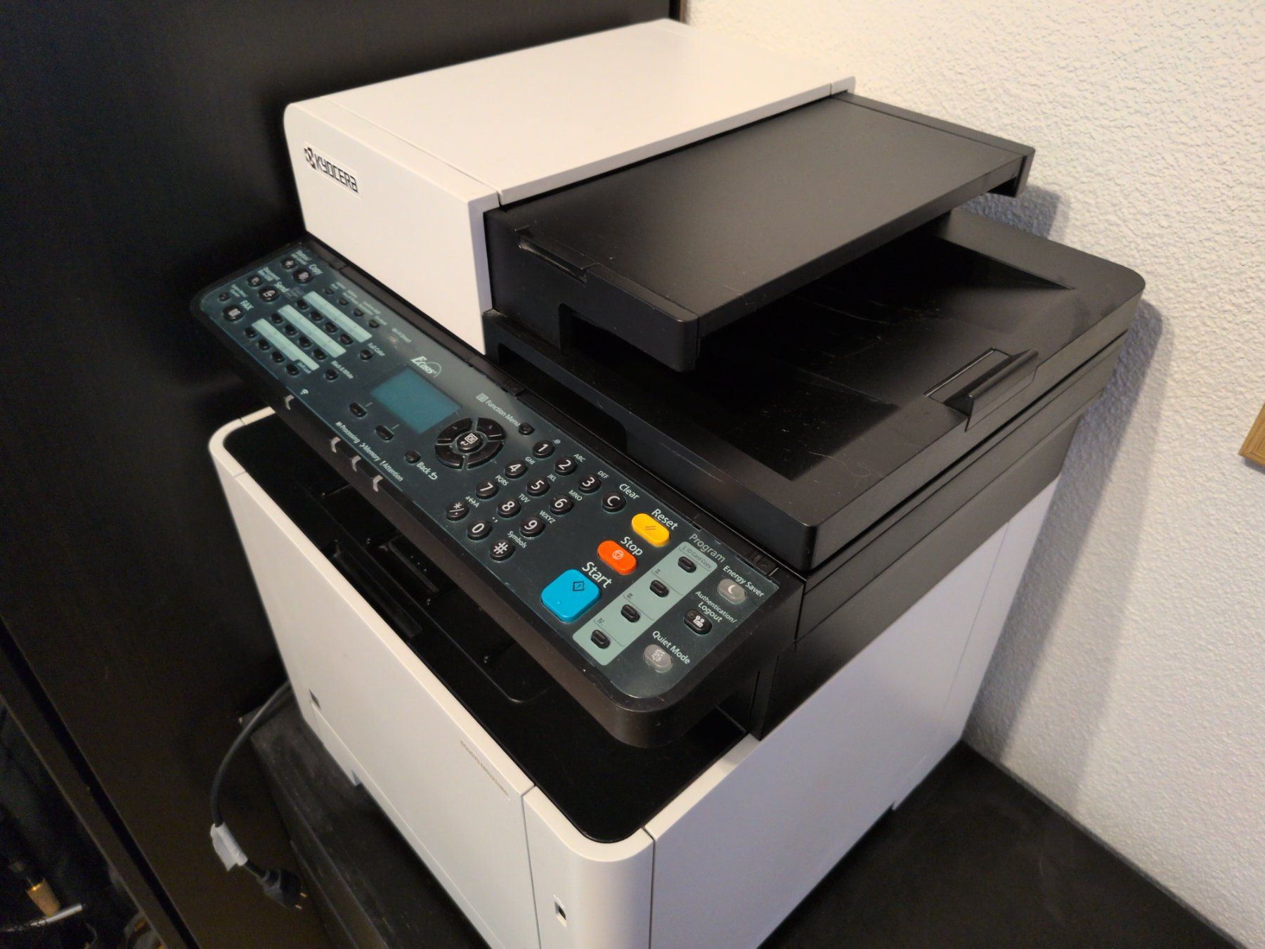 Kyocera Drucker: Kyocera ECOSYS M5521cdw Farblaser-Multifunktionsdrucker – Gebraucht aus Bäch Sz von _Sithis_