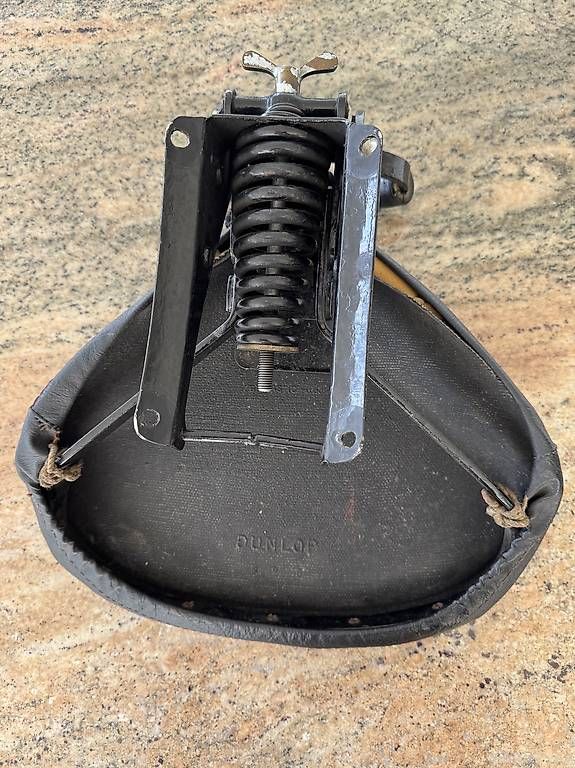 Alle Motorradersatzteile: Dunlop Sozius Sattel – Gebraucht aus Wahlen b. Laufen von orlette 3