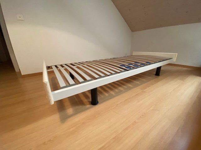 Letti: Lit / Bett 90 x 200 cm – Usato da Posieux venduto da Nicole1719