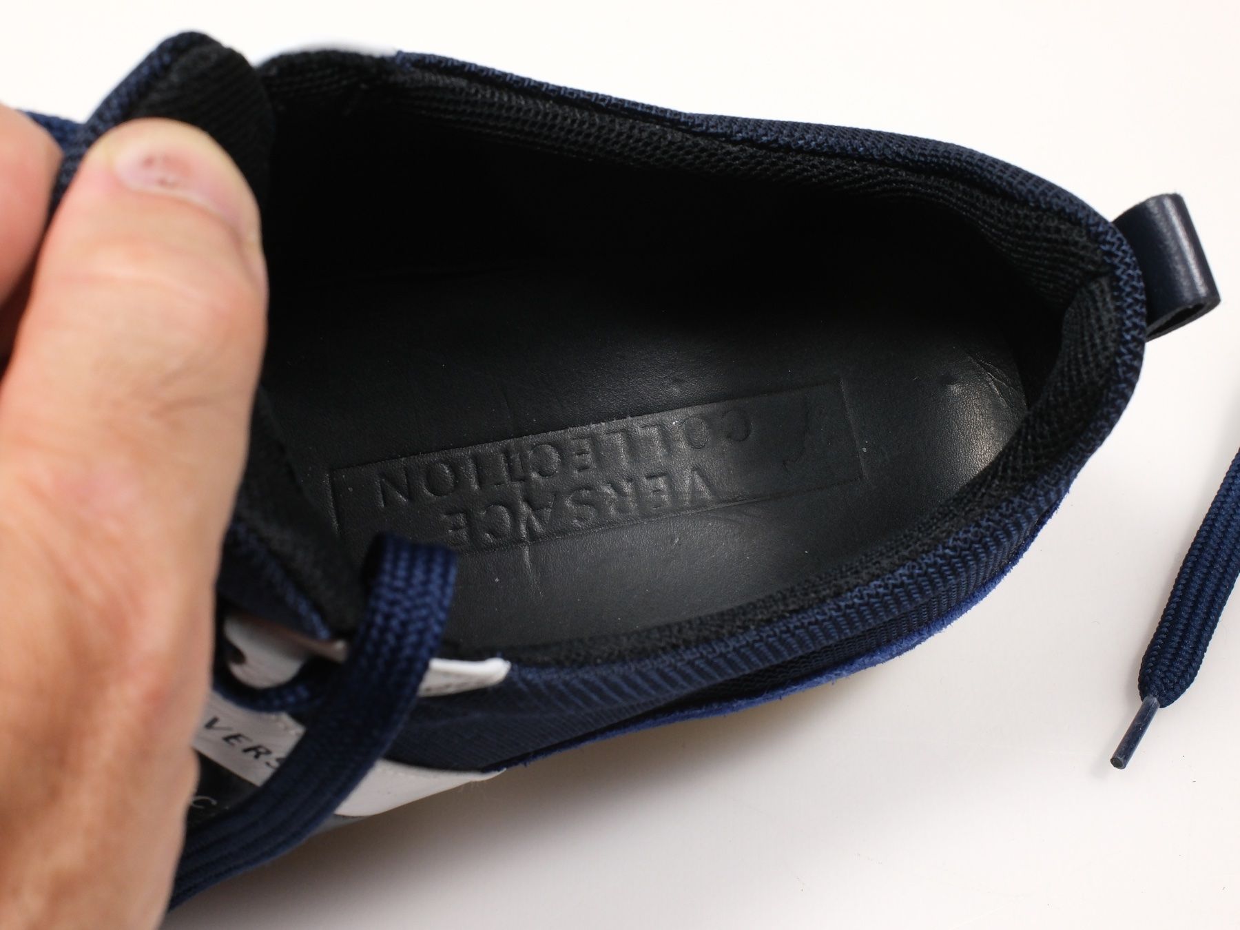 Versace Herrenschuhe: VERSACE COLLECTION Sneaker "V900 677", blau, Grösse 42 – Gebraucht aus Lobsigen von Markus_Haenggi_Bern 7