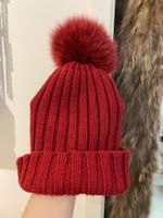 Bonnet rouge NIMA (prix neuf : 180.-)