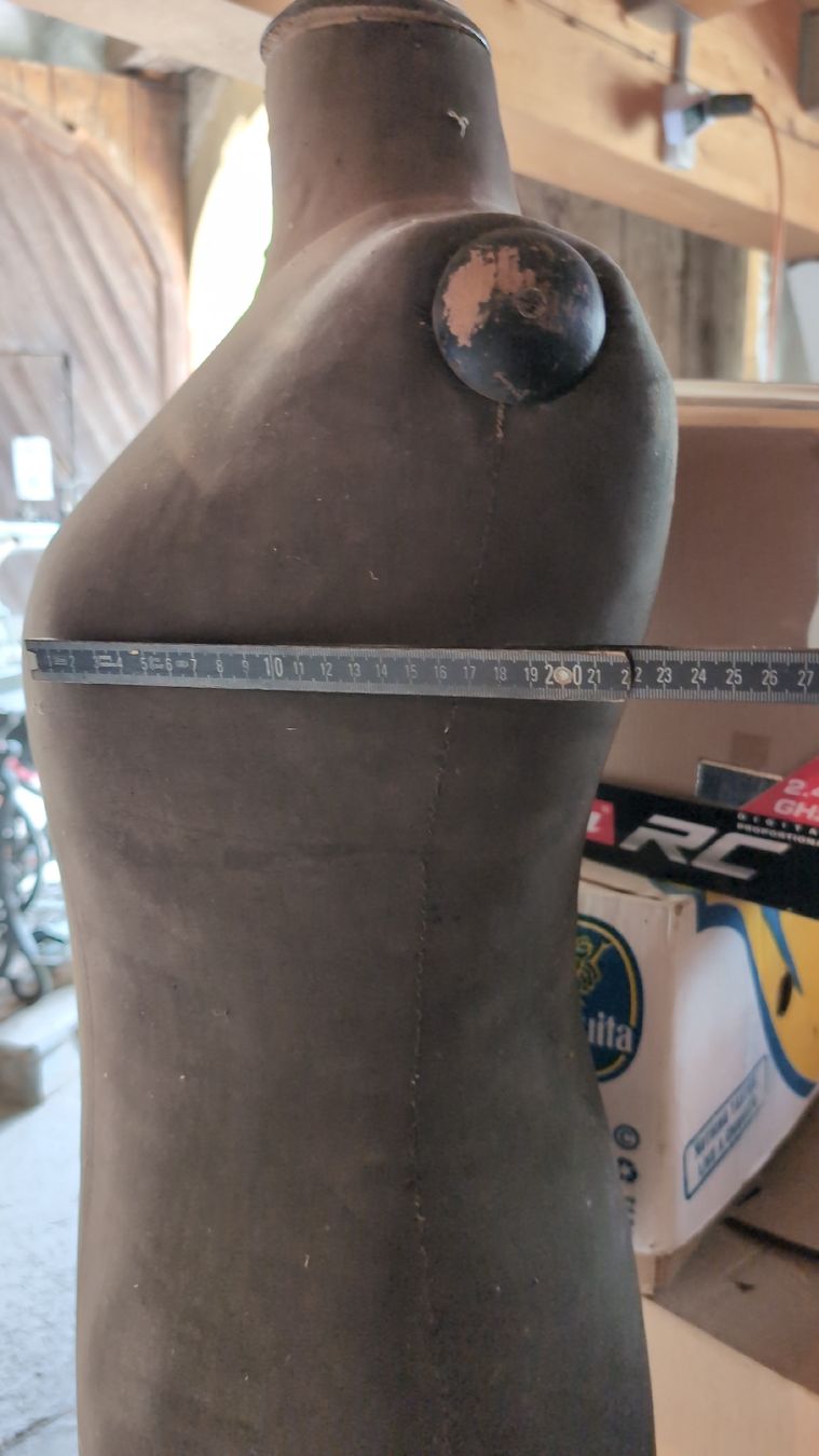 Allestimento di negozi e stand fieristici: Schaufensterpuppe Torso mit Sockel – Usato da Oltingen venduto da gys_2yjc 5