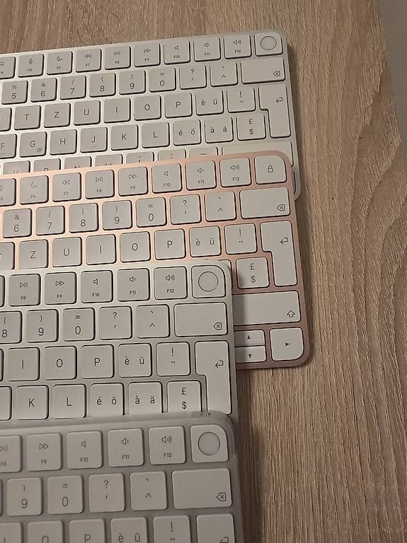PC: Accessori Apple – Usato da Agno venduto da Scambio-Vendo-Agno