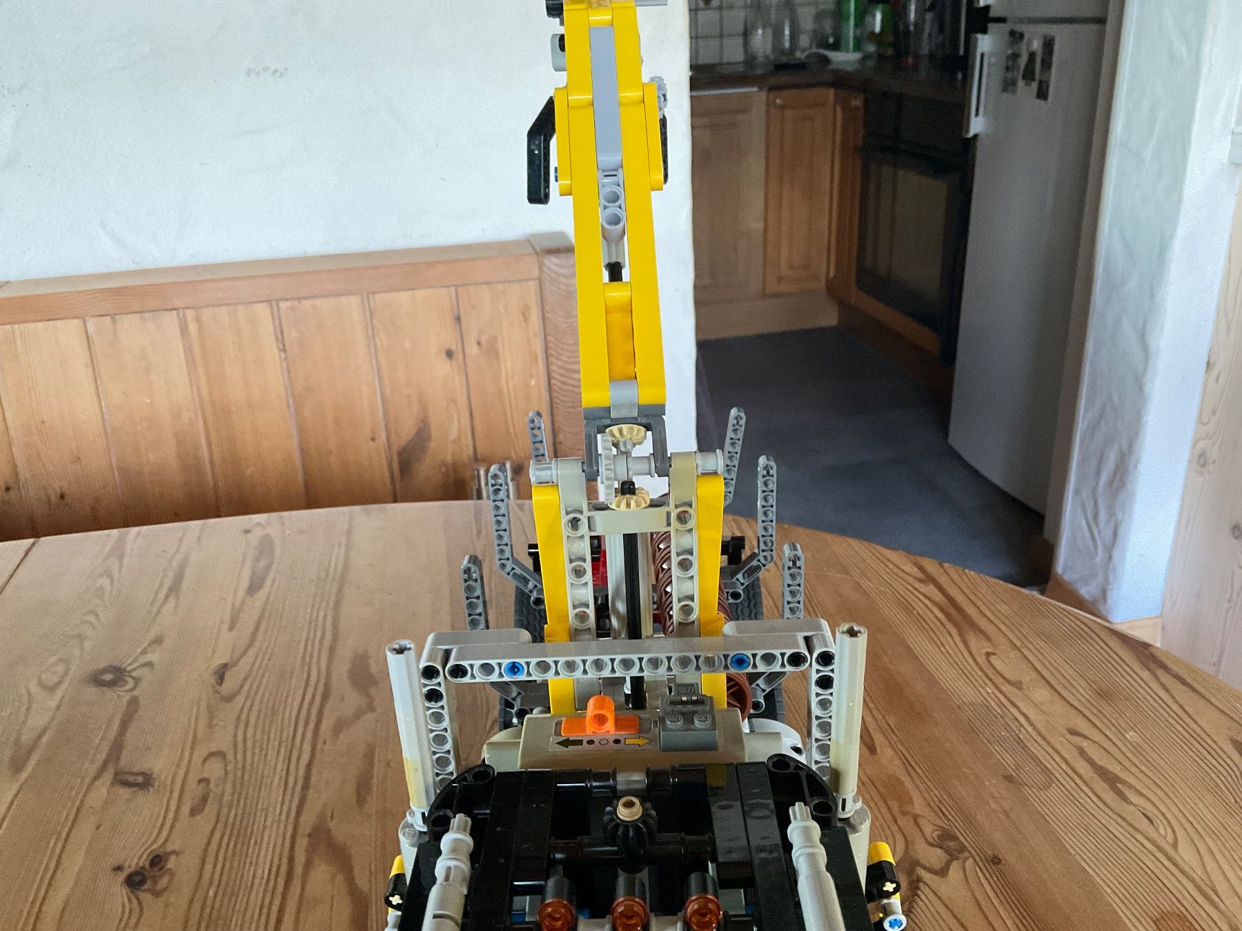 Lego Kit di costruzioni: Lego Holztransporter 9397 – Usato da Hinwil venduto da Things_Swiss 6
