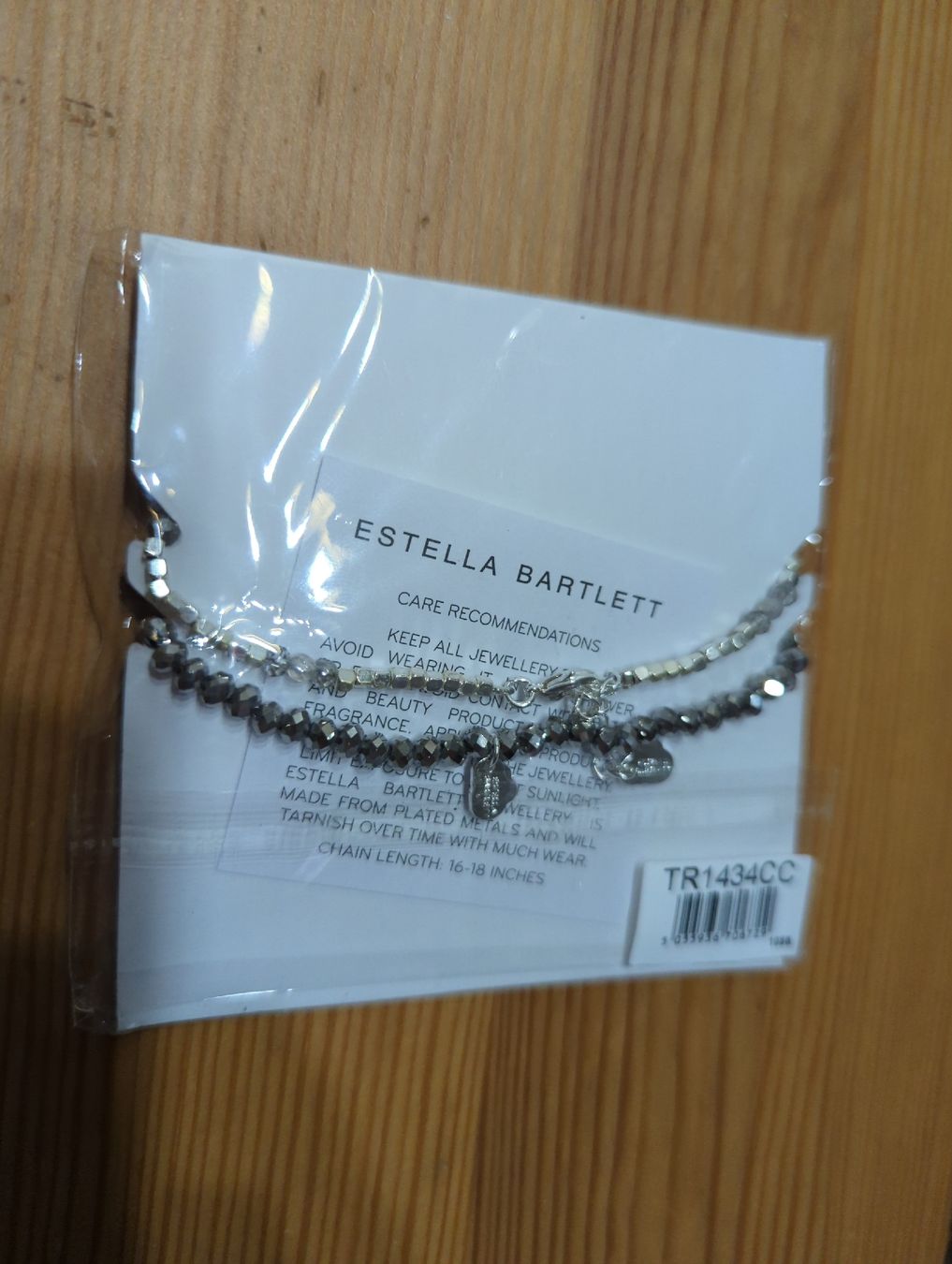Bracciali & Braccialetti: Estella Bartlett Armbänder Silber Grau OVP Sommer schmuck – Nuovo e nell'imballaggio originale da Winterthur venduto da Glauriane 1