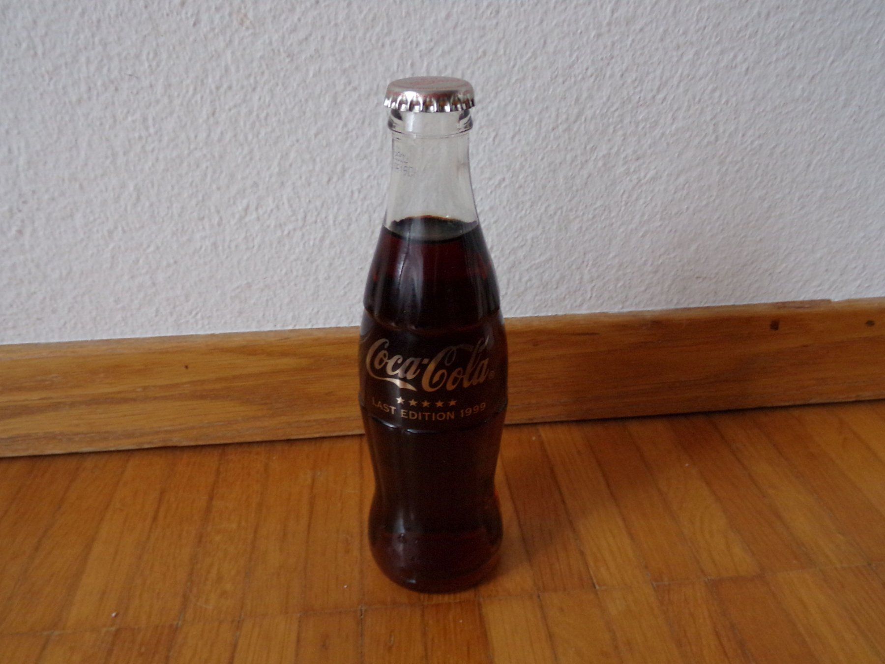 Sonstiges Geschirr & Gläser: Coca Cola Flache LAST EDITION 1999 – Gebraucht aus Winterthur von Jessi_di