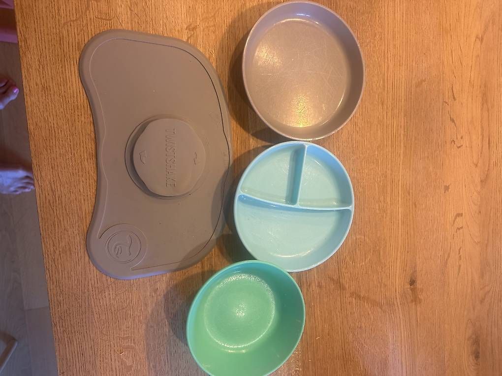 Assiettes: Twistshake Teller – D'occasion à Reinach BL par Vale1712