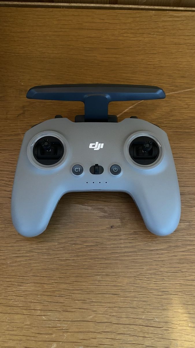 DJI Commande à distance: Dji FPV Remote Controller 2 – D'occasion à Arlesheim par gab_tst5 2