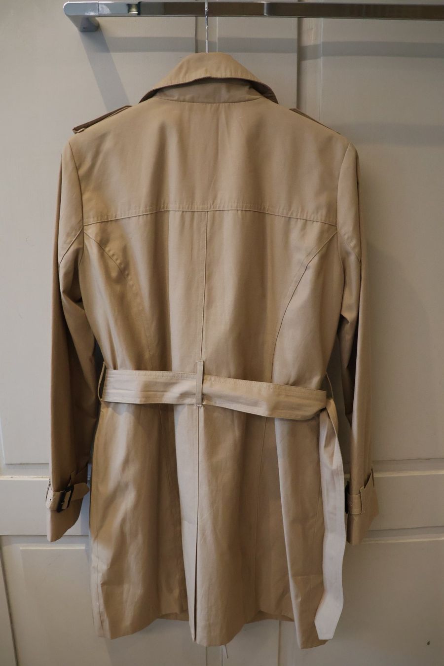 Michael Kors Manteaux: Michael Kors Trenchcoat – D'occasion à Winterthur par jul_v9wx 4