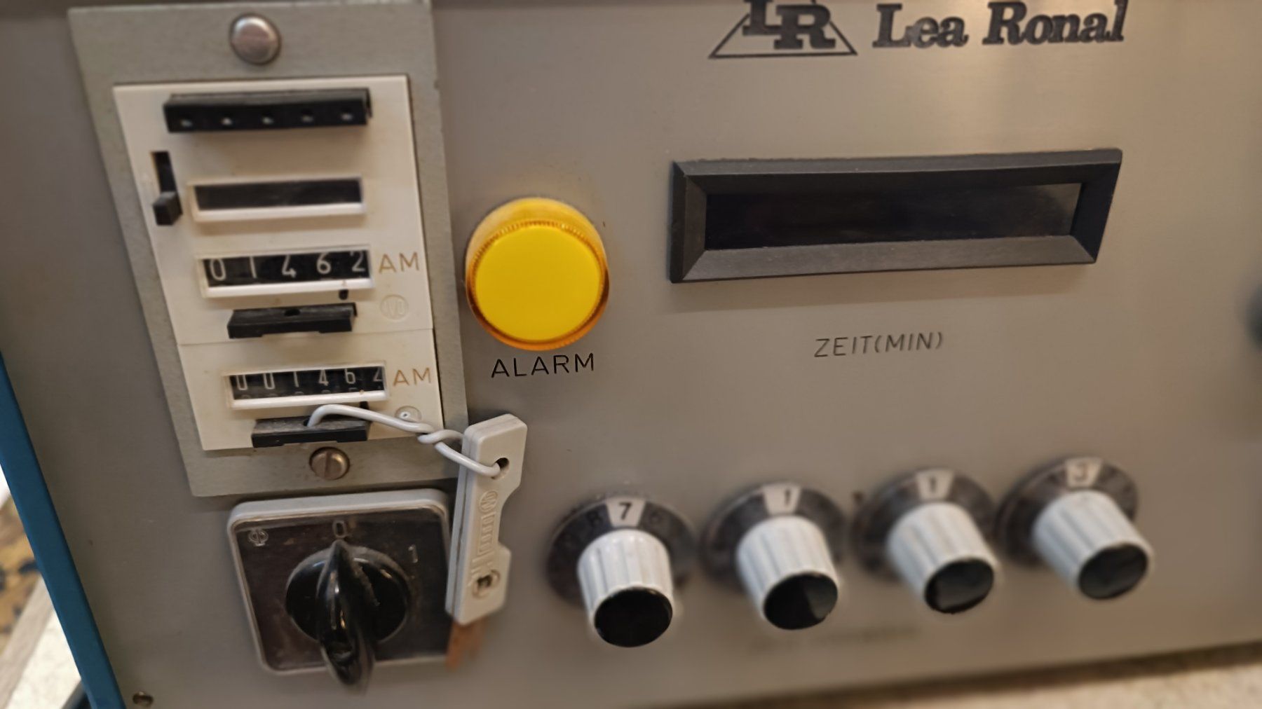Misurare: Lea Ronal Labornetzgerät Vintage Occasion – Usato da Reiden venduto da Zofi-Brocki 5