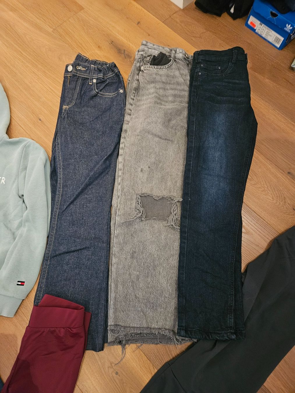 Lotti & Set di vestiti: Jeans Set, Mantel, Pullover Gr.152 – Usato da Wangen ZH venduto da tulipe55 2