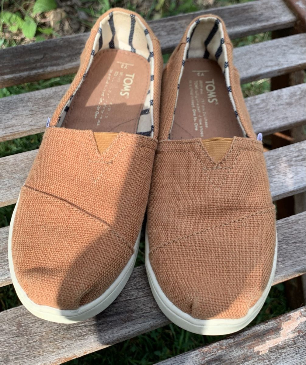 Toms Schuhe für Jungen: Neuwertige Toms gr.35 – Neu (gemäss Beschreibung) aus Bonaduz von padia3