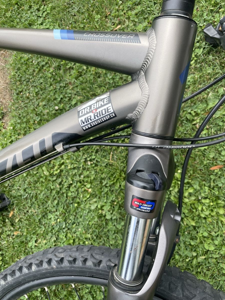 Specialized Biciclette: Vélo Specialized taille L – Difettoso da Bevaix venduto da Greg999 2