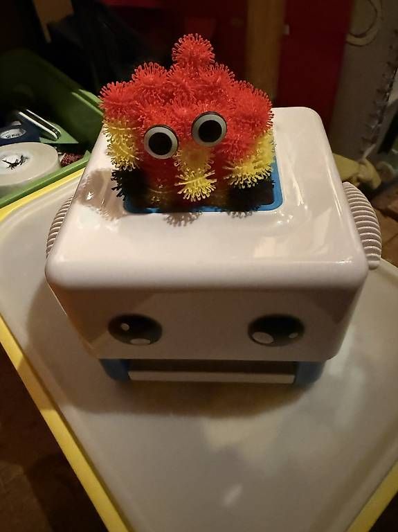 Jouets: Bunchembot – D'occasion à Bonaduz par aye_qh6g 1