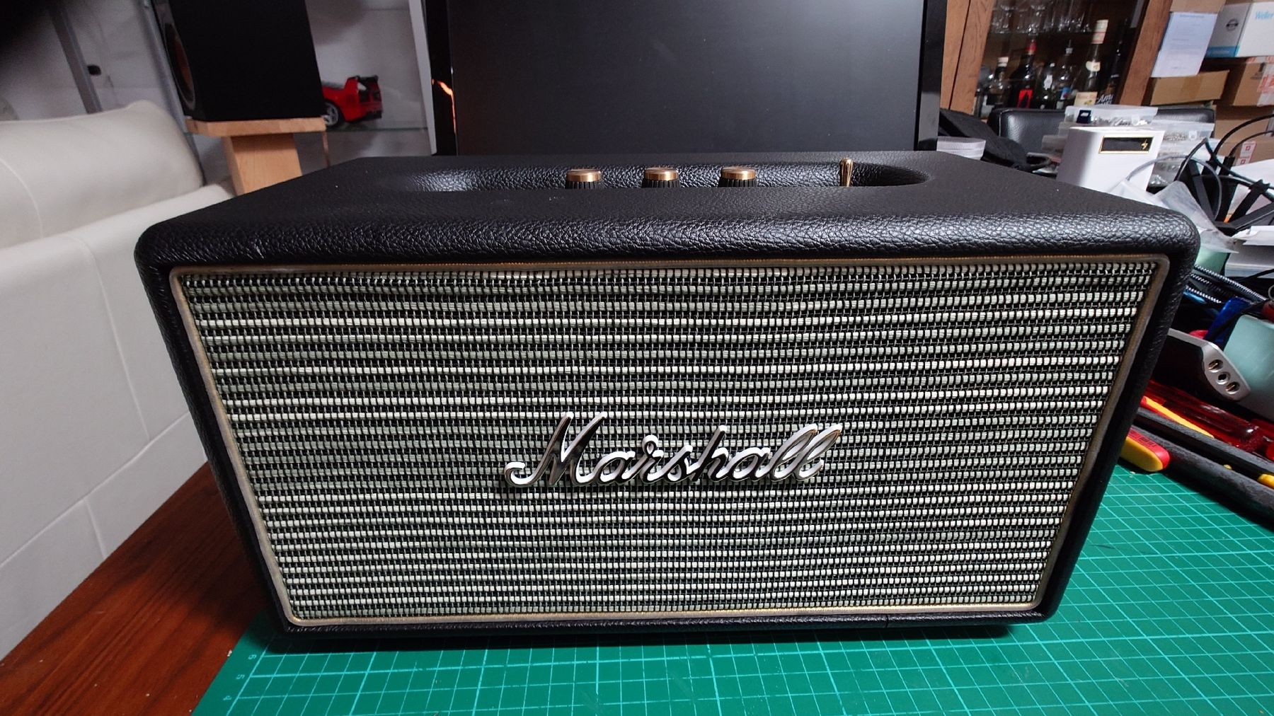 Marshall Casse acustiche: Marshall Stanmore Bluetooth Speaker -NOS – Nuovo (secondo la descrizione) da Balerna venduto da  1