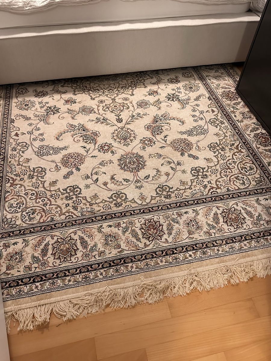 Tappeti: Teppich Orientalischer Stil Kurzflor – Usato da Pfäffikon SZ venduto da era_l257