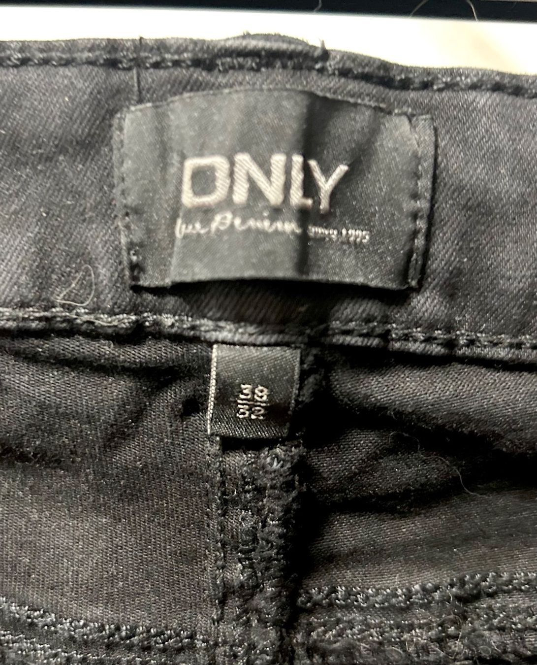 Only Jeans: Jeans cargo – Usato da Bellinzona venduto da RossoScarlatto 4