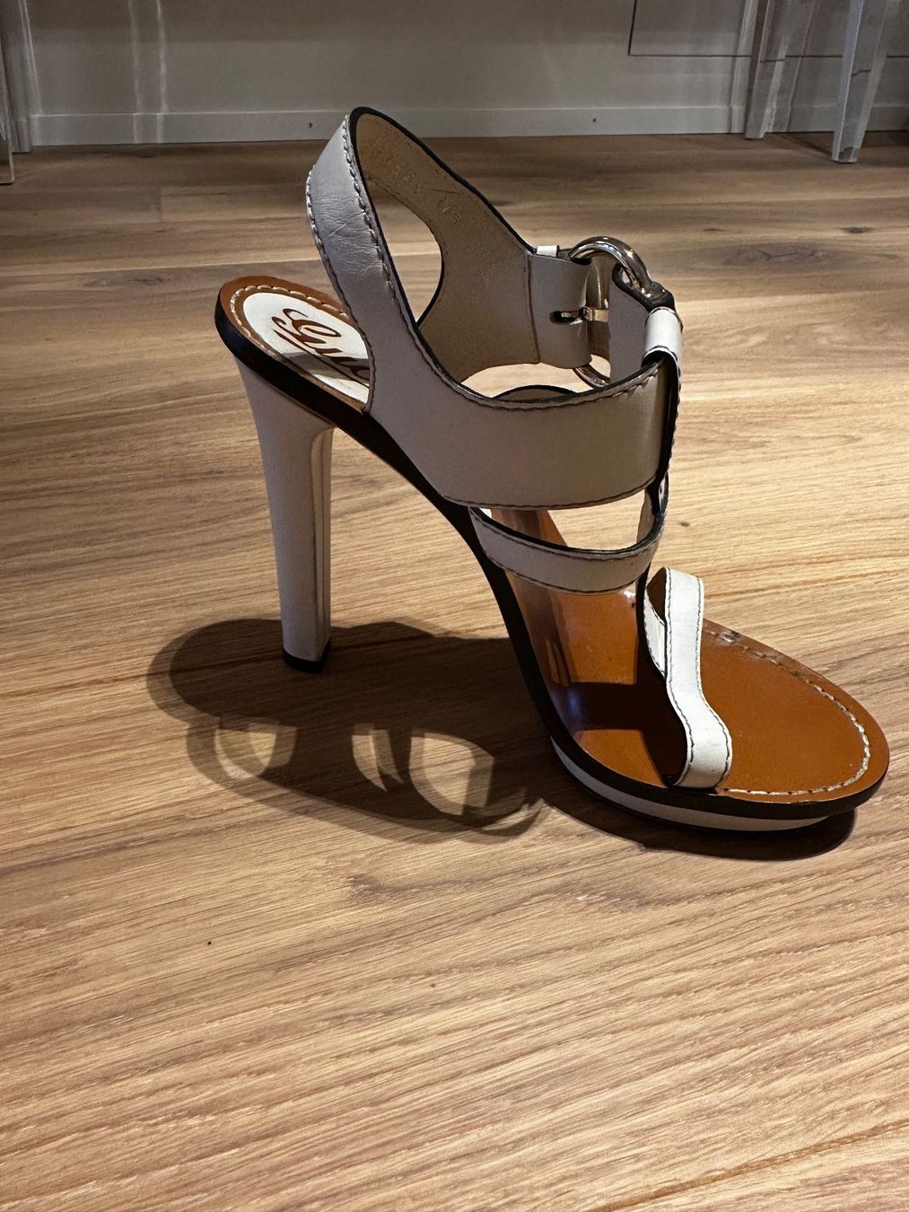Gucci Damenschuhe: Gucci Sandalen – Gebraucht aus Altendorf von Sharysunny 3