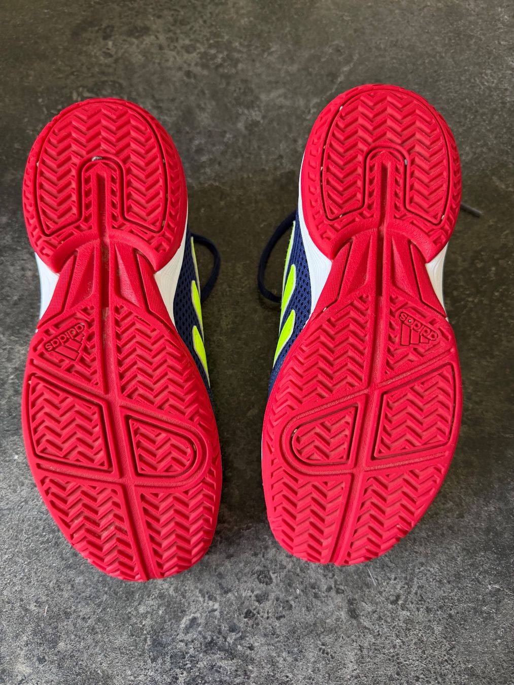 Adidas Scarpe da uomo: Tennisschuhe Sandplatz Gr. 35.5 – Usato da Lachen SZ venduto da Mavi8808 2
