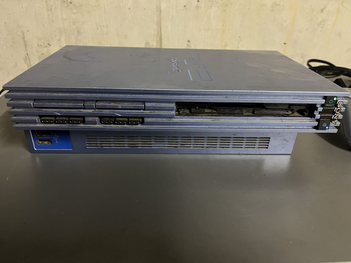 Sony Console: Playstation 2 2x  mit Zubehör – Difettoso da Schötz venduto da RcK1994 3