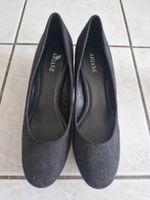 Pumps neu Grösse 40
