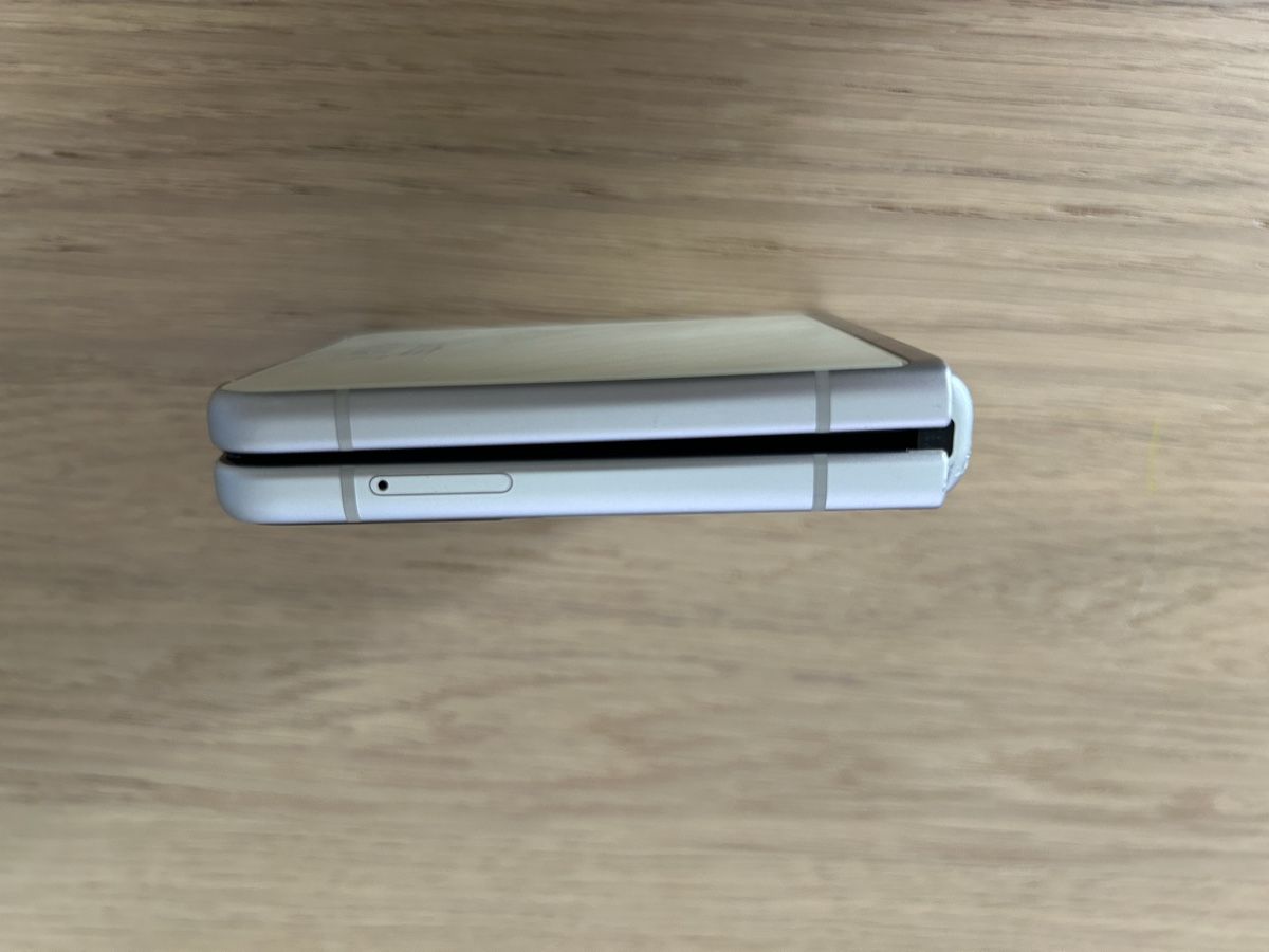 Samsung Handys / Smartphones: Samsung Galaxy Z Flip 3 – Gebraucht aus Seuzach von illnois 3