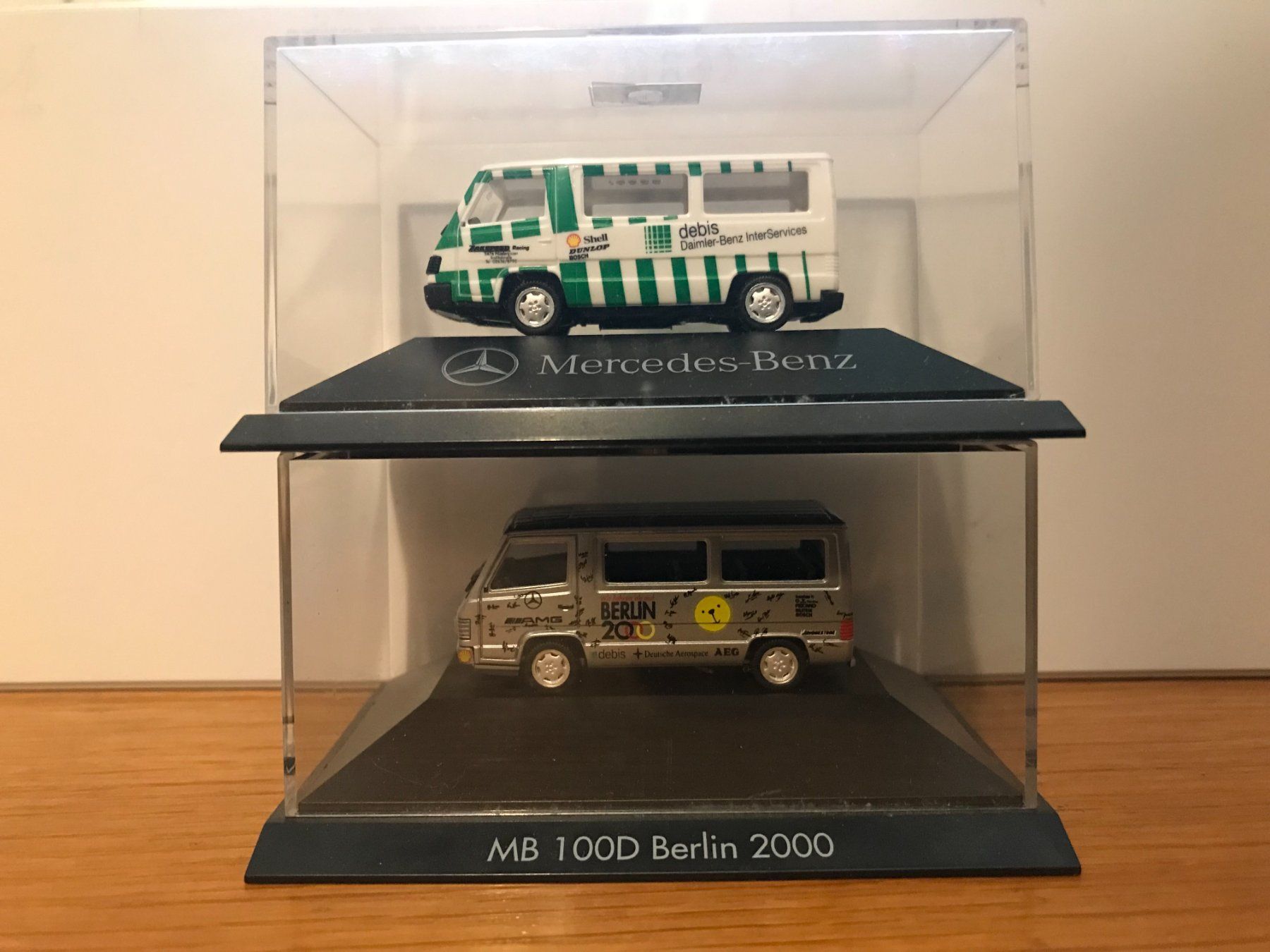 Herpa Modellautos: 2x Herpa Mercedes 100 D Kleinbus – Gebraucht aus Luzern von mey_s13