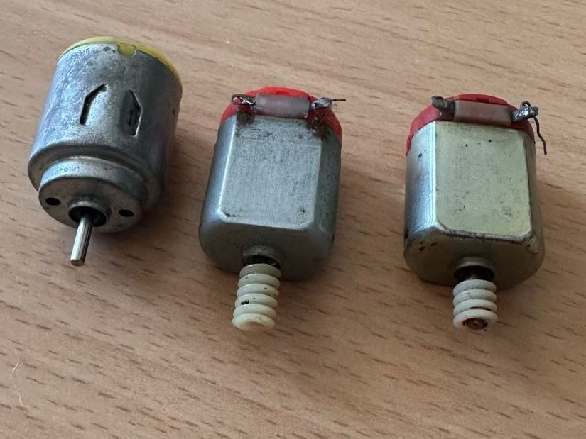 Mini  Motori: Mini-DC-Motor, 3 Stück – Usato da Chur venduto da coskun