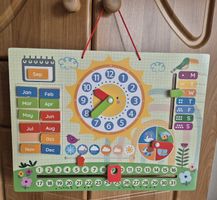 Playtive Kalenderuhr / Lernuhr aus Holz – Top-Zustand!