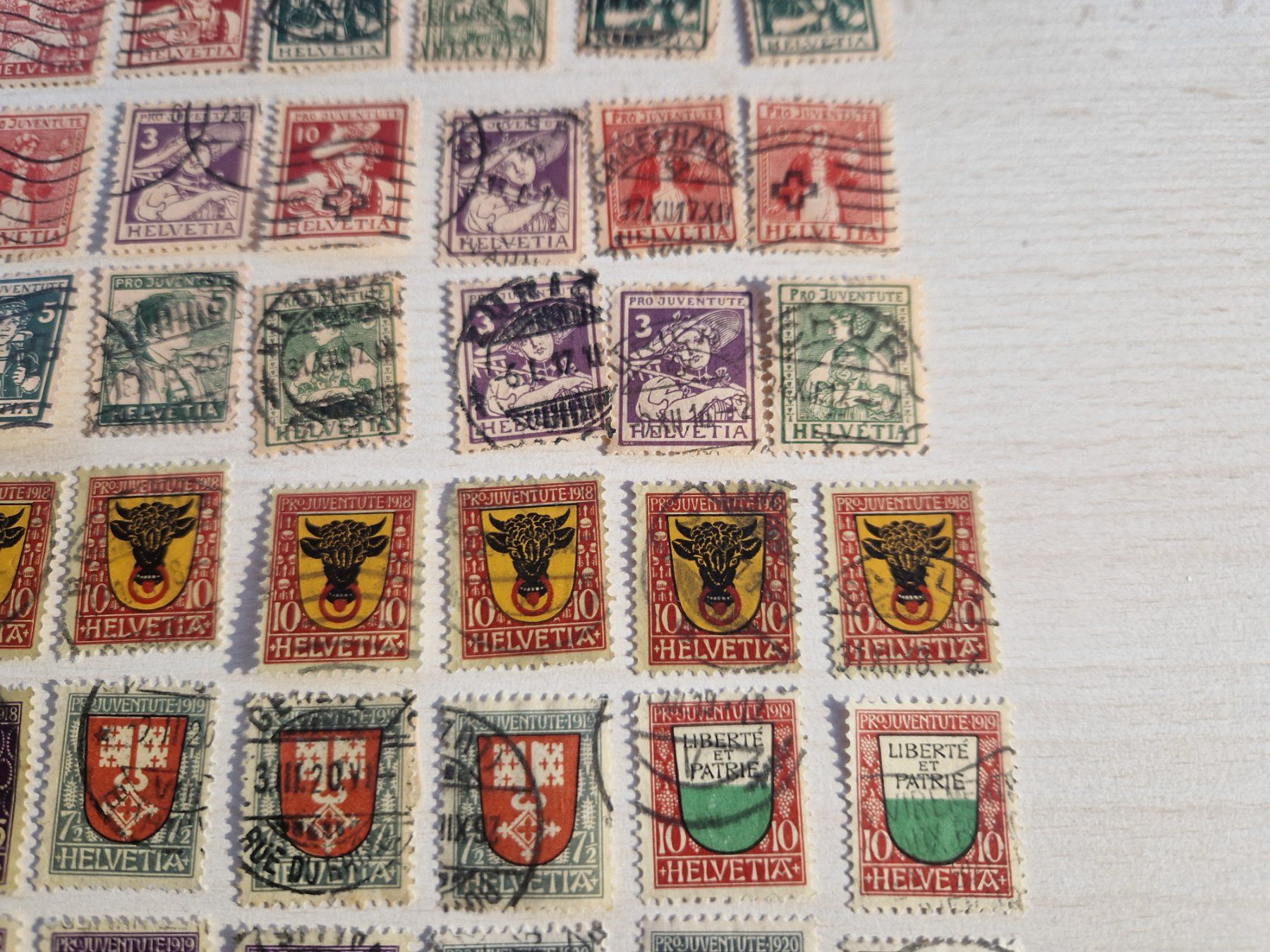 Tutti i francobolli: Posten PJ. Kat ca 2500.-, ab 1.- – Usato da Burgdorf venduto da Glossy01 5