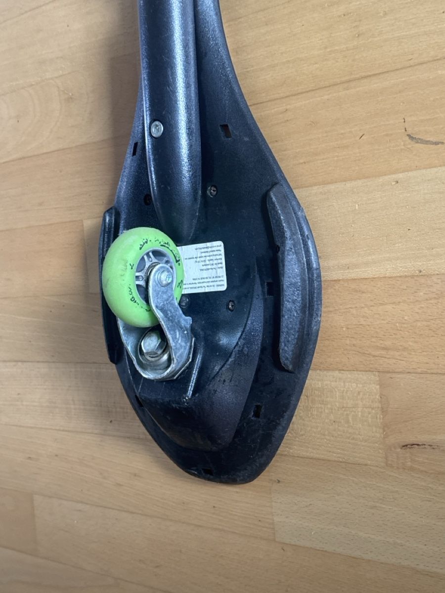 Skateboards: Snakeboard/Ripstick/Waveboard – Usato da Thalwil venduto da Msol 1