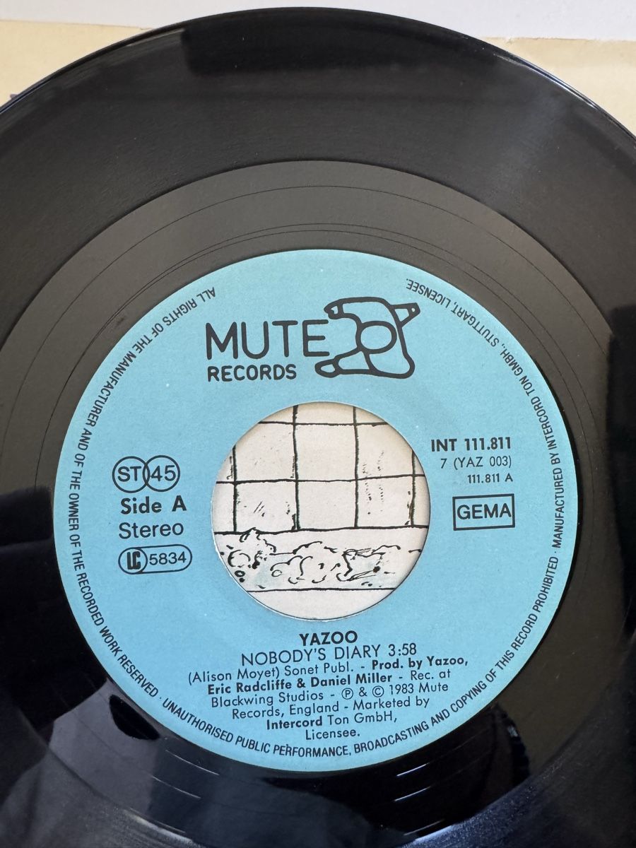 Dischi in vinile: Yazoo - Nobody's Diary - 7" Single - 1983 – Usato da Rorbas venduto da BlackstarRecords 2